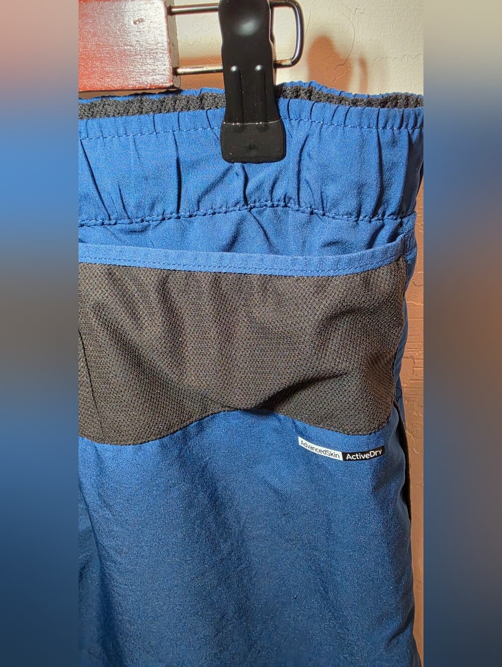 Salomon men's athletic shorts - Picture 7 of 13